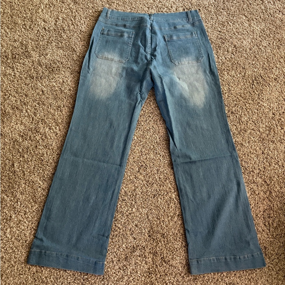 “Oprah’s Favorite Jeans” size XL